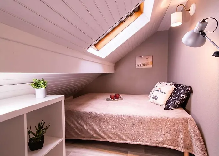 Magnifique Duplex Proche Centre Et Telepherique Avec Parking - Fr-1-296-359 * 생라리술랑